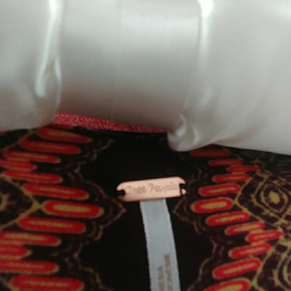 Print top by Free People w/camisole by Alfani - Picture 3 of 7